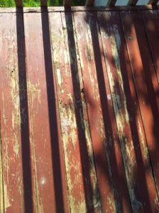 Before pressure washing Before pressure washing